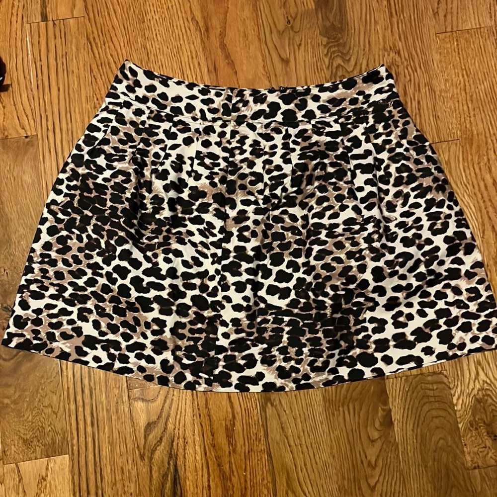 Cheetah skirt - size 4 - excellent condition
